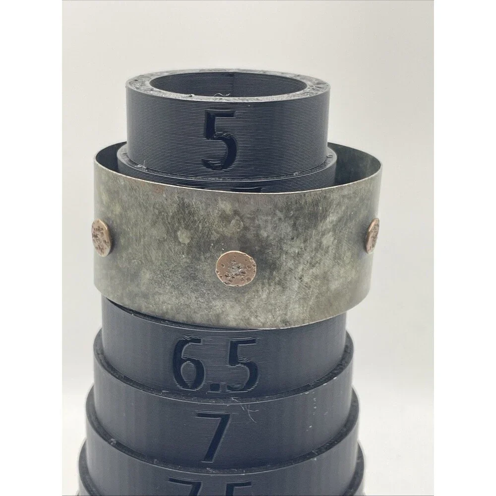 Unbranded vintage metal
